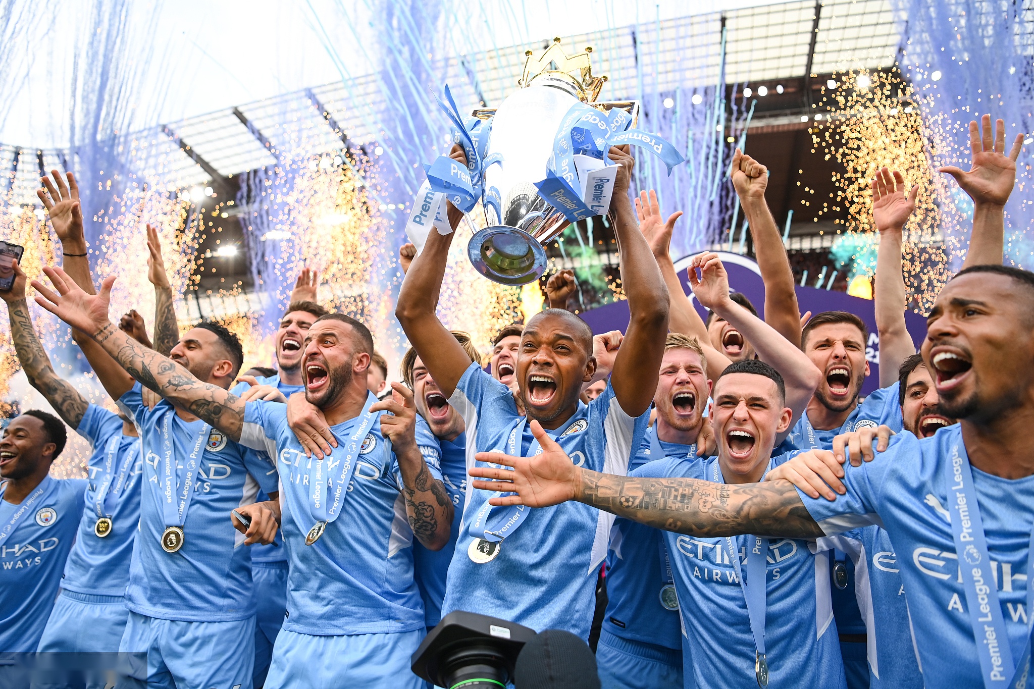 這一理念 這一理念